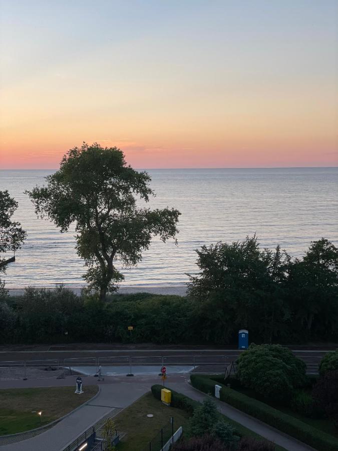 Apartament Z Widokiem Na Morze Kolobrzeg Exterior photo